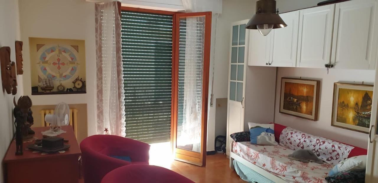 Piccolo Attico Sul Mare Apartment Moneglia Luaran gambar
